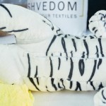 Плед іграшка Білий "Тигр" 110х160 см